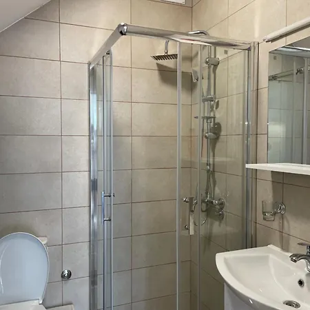 Vrla New * Vladicin Han