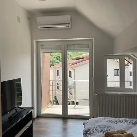 Apartment Vrla New *